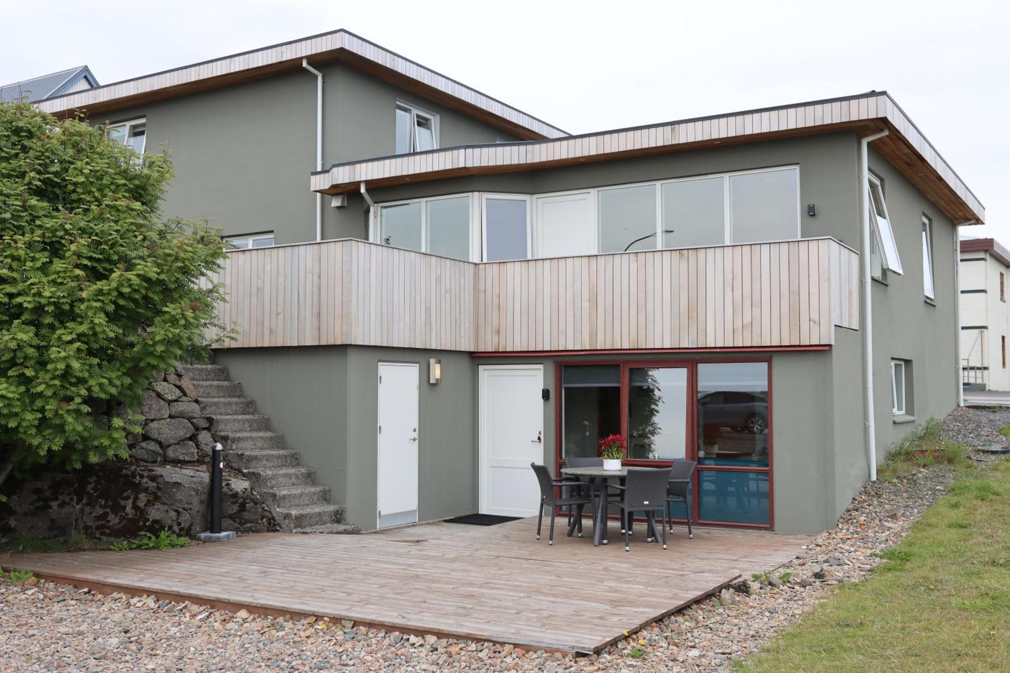 Guesthouse Dyngja Höfn Exteriör bild